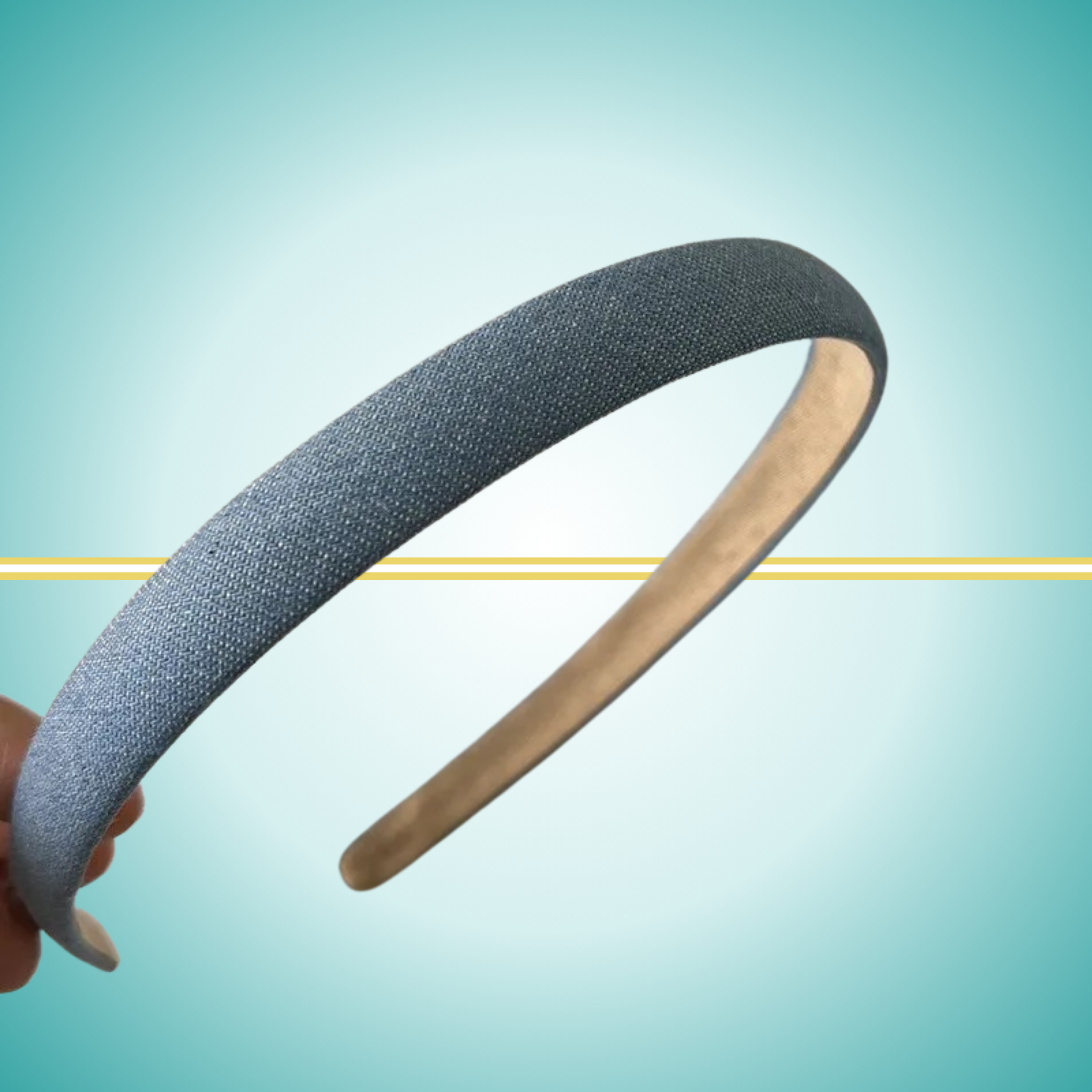 Sophisticated thin-style headband in classic light blue denim