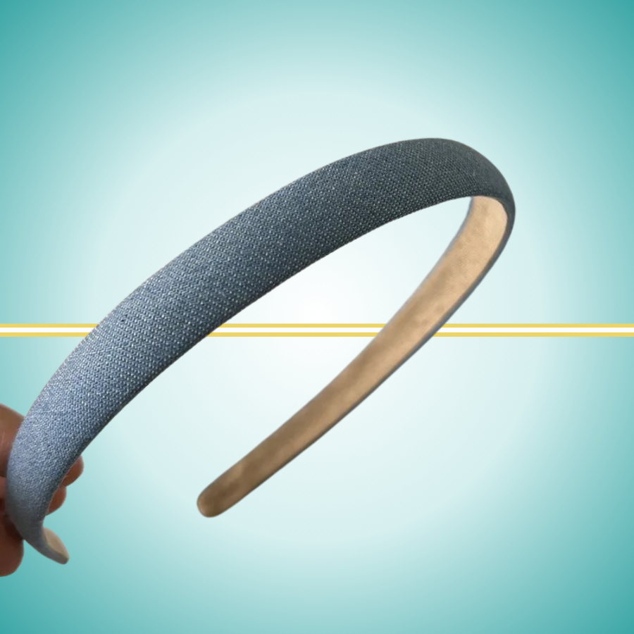 Sophisticated thin-style headband in classic light blue denim